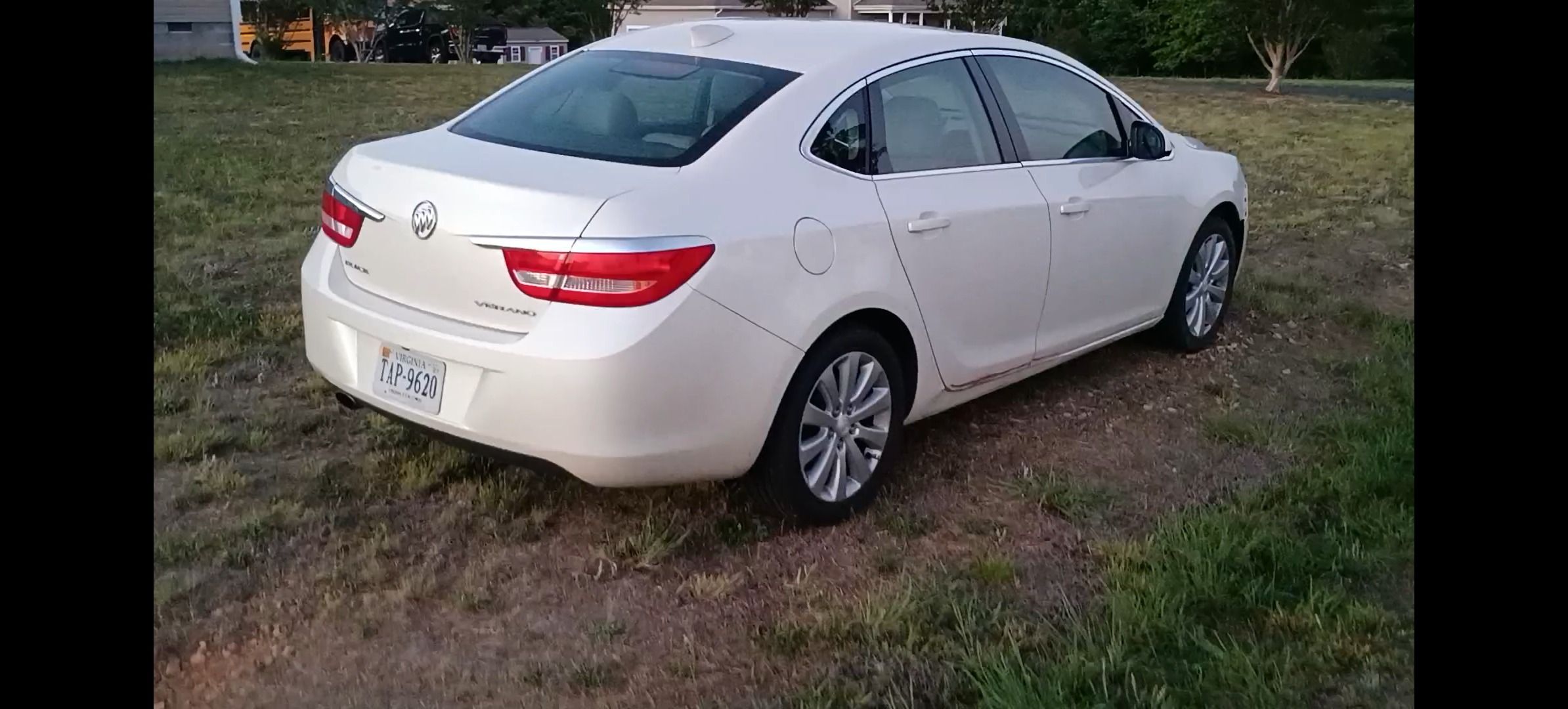 Used 2016 Buick Verano w/ Comfort Package FWD image 4