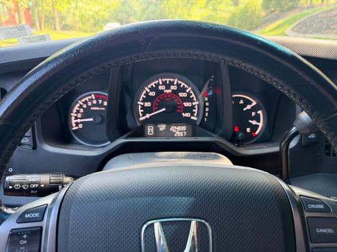 Used 2010 Honda Ridgeline RTL image 11