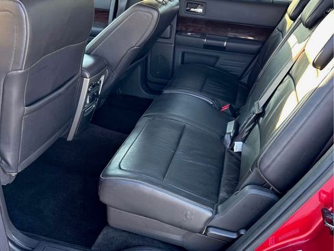 Used 2011 Ford Flex SEL w/ Rapid Spec Order Code image 11