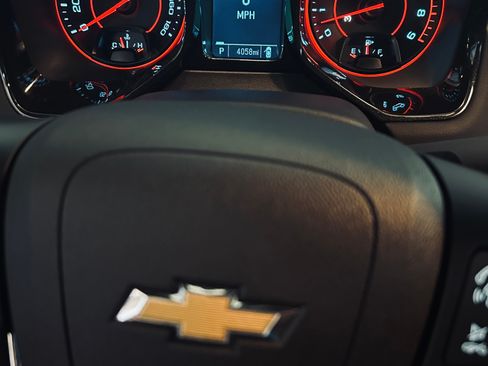 Used 2013 Chevrolet Camaro SS w/ Hot Wheels Special Edition image 17