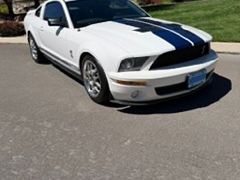 Used 2008 Ford Mustang Shelby GT500 RWD image 9