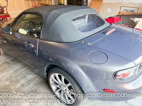 Used 2007 MAZDA MX-5 Miata Touring image 11