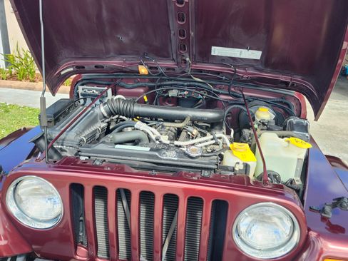 Used 2001 Jeep Wrangler Sahara image 17