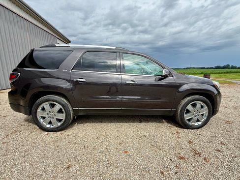 Used 2017 GMC Acadia Limited SLT FWD image 8