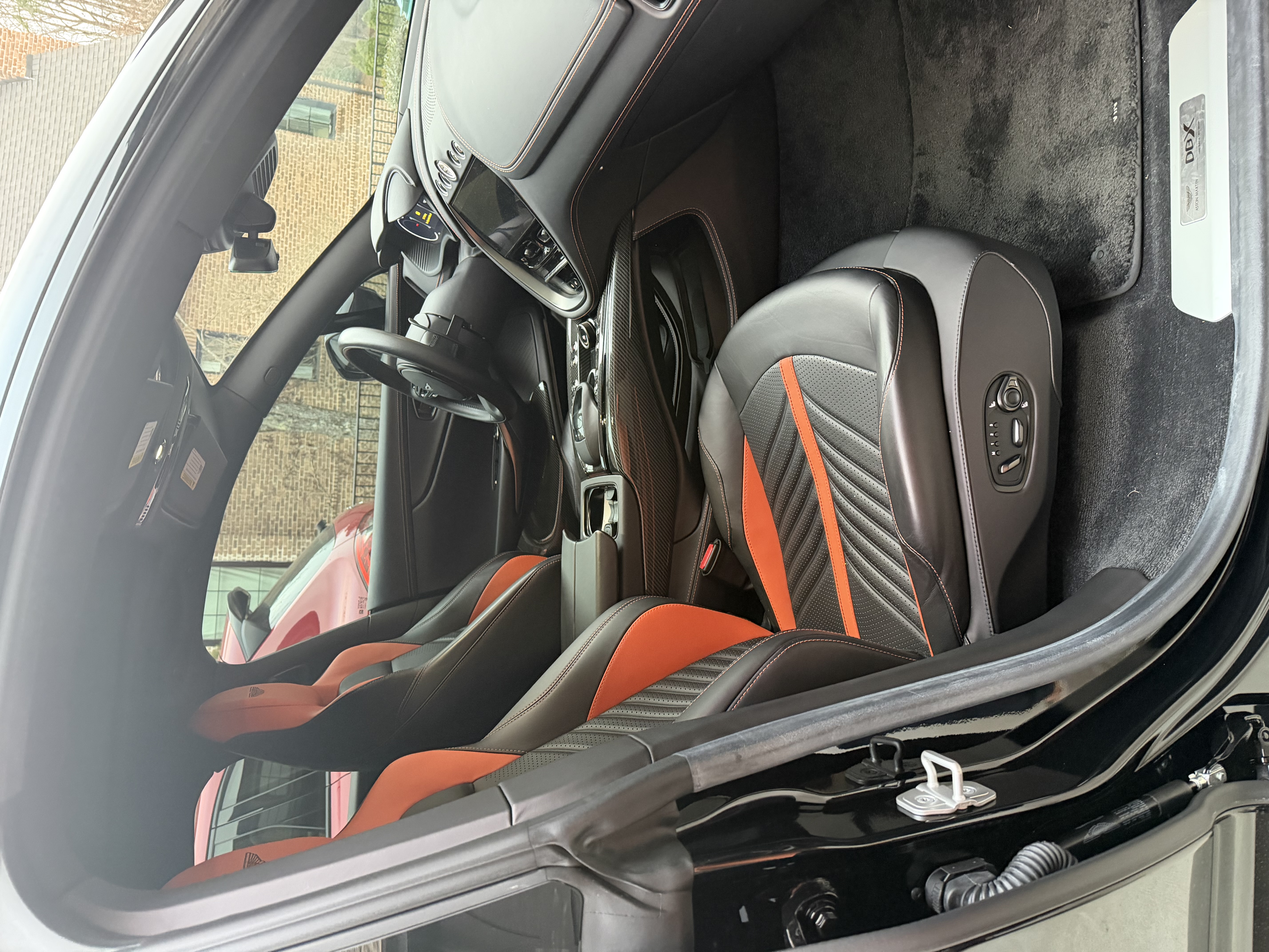 Used 2023 Aston Martin DBX 707 AWD/4WD image 9