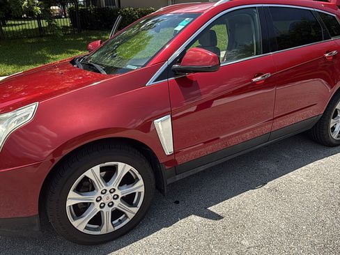 Used 2014 Cadillac SRX Premium w/ LPO, U-Rail D-Rings Package FWD image 16