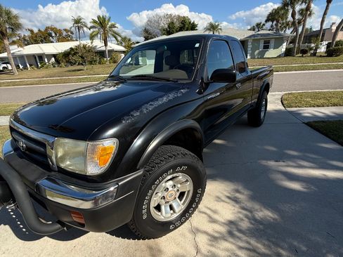 Used 1999 Toyota Tacoma 4x4 Xtracab V6 image 5