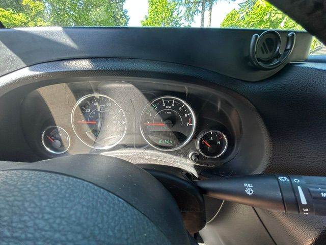 Used 2013 Jeep Wrangler Unlimited Sport w/ Connectivity Group AWD/4WD image 16