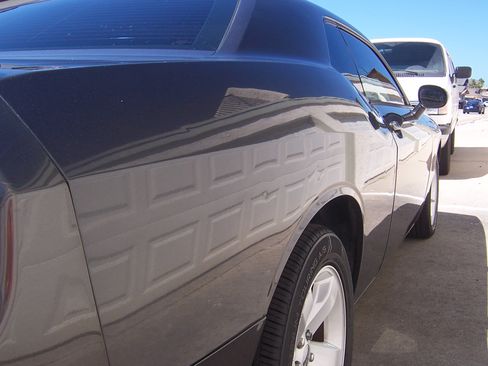 Used 2013 Dodge Challenger SXT image 11