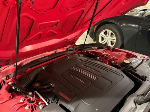 Used 2014 Jaguar F-TYPE S image 9