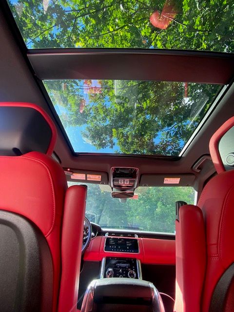 Used 2019 Land Rover Range Rover Sport Supercharged AWD/4WD image 13