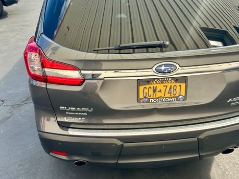 Used 2019 Subaru Ascent Limited AWD/4WD image 5
