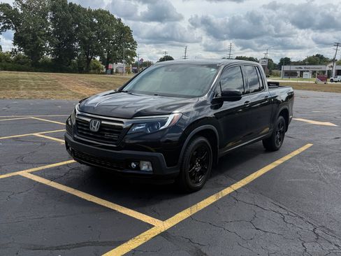 Used 2018 Honda Ridgeline Black Edition image 5