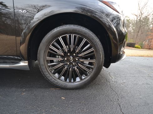 Used 2019 INFINITI QX80 Limited w/ All-Season Package image 12