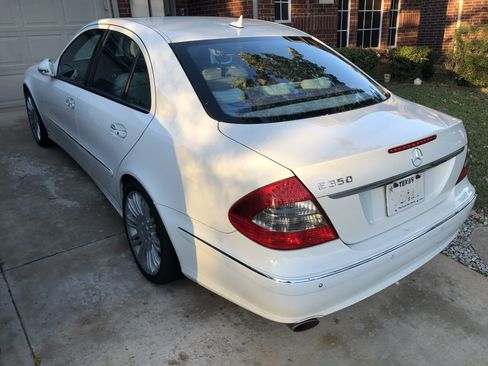 Used 2007 Mercedes-Benz E 350 Sedan image 5