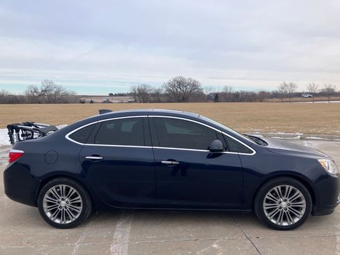 Used 2015 Buick Verano Leather image 2