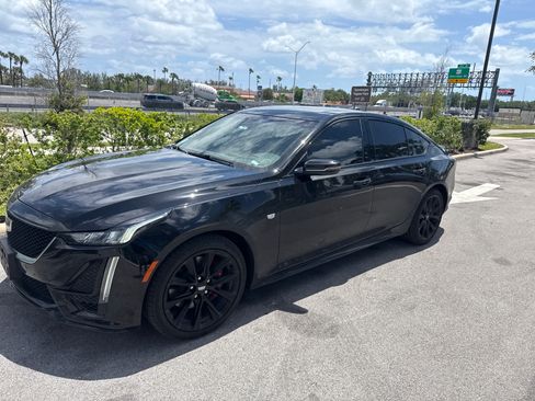 Used 2023 Cadillac CT5 Sport image 4