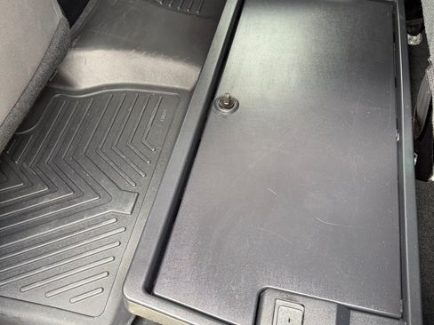 Used 2020 Toyota Tundra SR5 w/ TRD Off-Road Package image 14