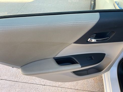 Used 2016 Honda Accord LX image 31