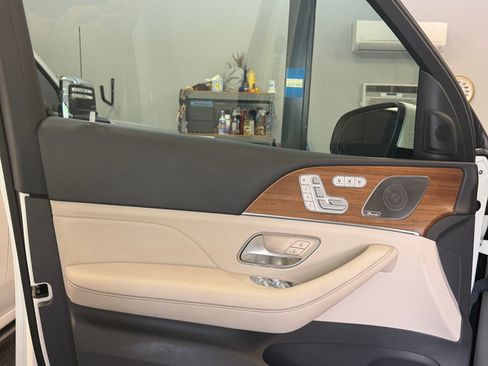 Used 2020 Mercedes-Benz GLE 580 4MATIC image 21