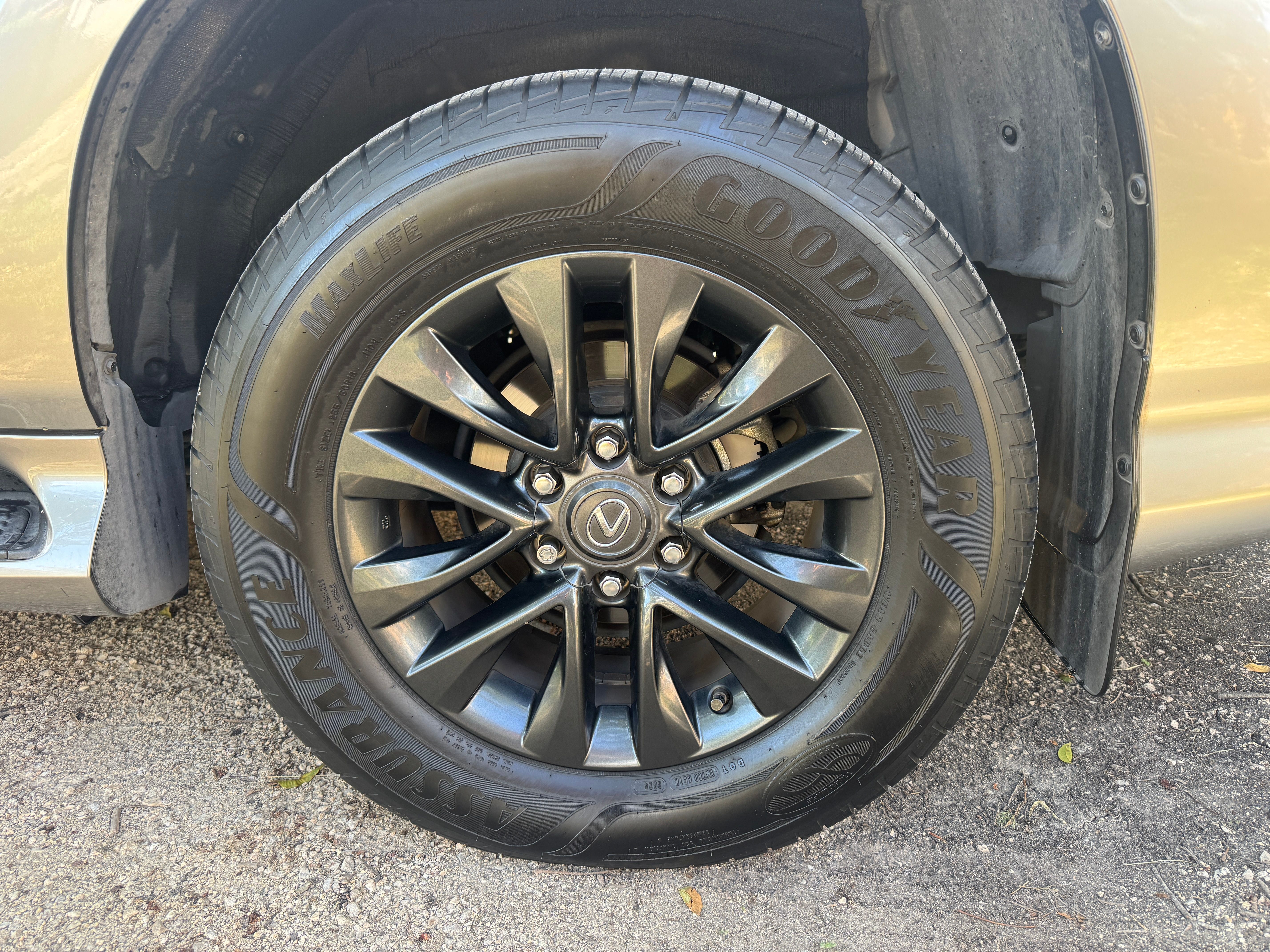 Used 2022 Lexus GX 460 Premium AWD/4WD image 12