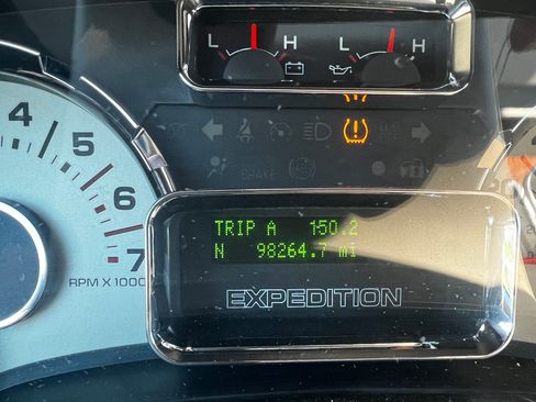 Used 2008 Ford Expedition Eddie Bauer image 5