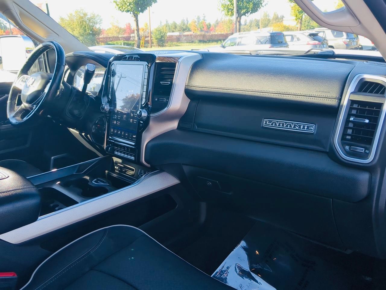 Used 2019 RAM 2500 Laramie AWD/4WD image 9