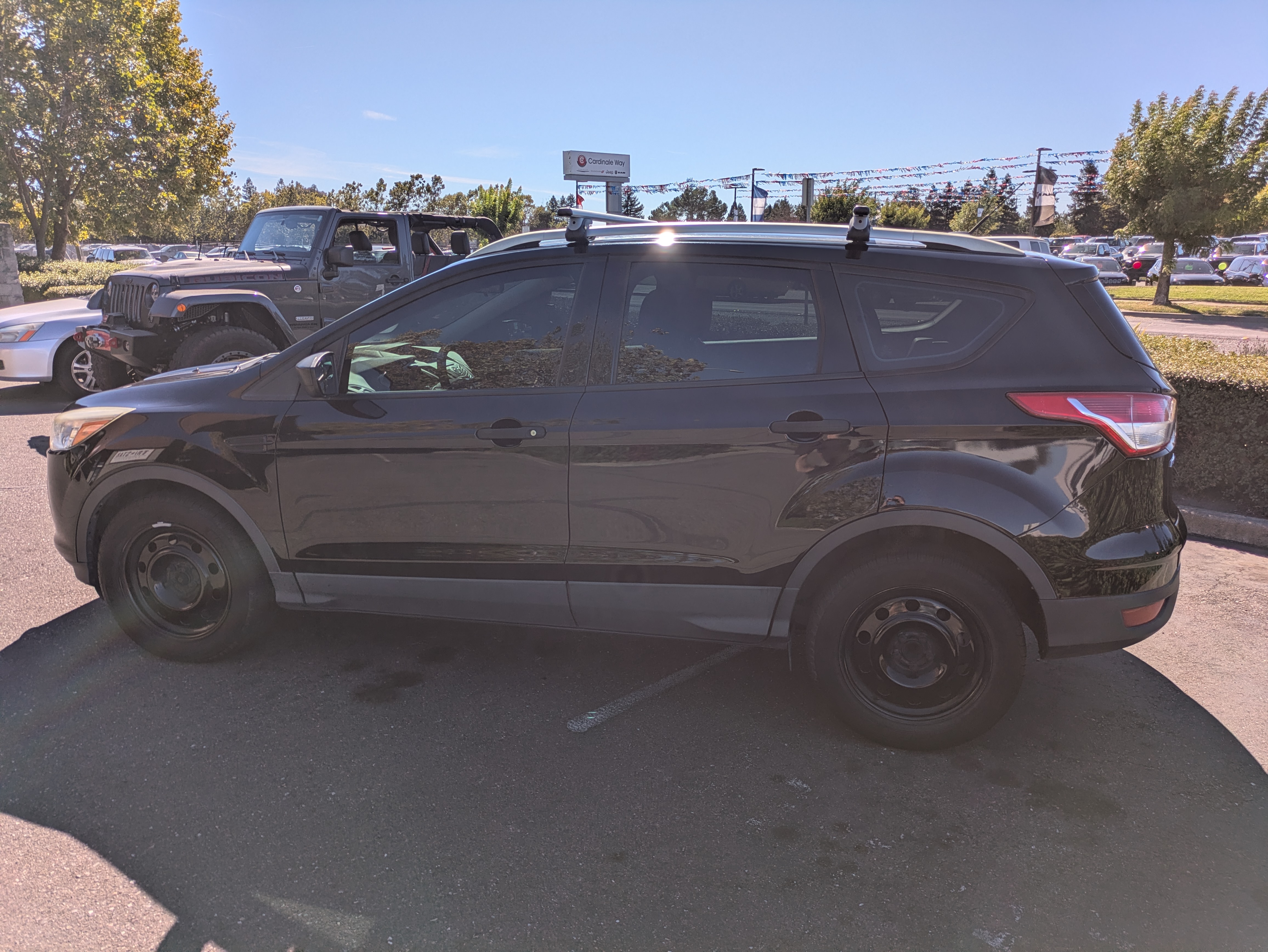 Used 2016 Ford Escape S FWD image 5