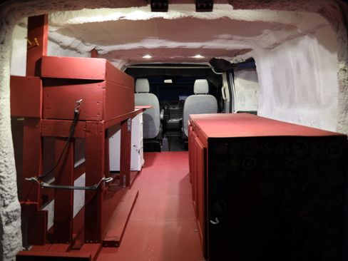 Used 2017 Ford Transit 250 130 Low Roof image 9