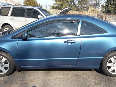 Used 2010 Honda Civic LX image 27