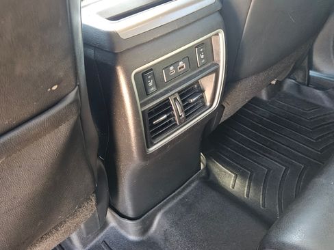 Used 2019 Nissan Murano SL w/ Cargo Package image 12