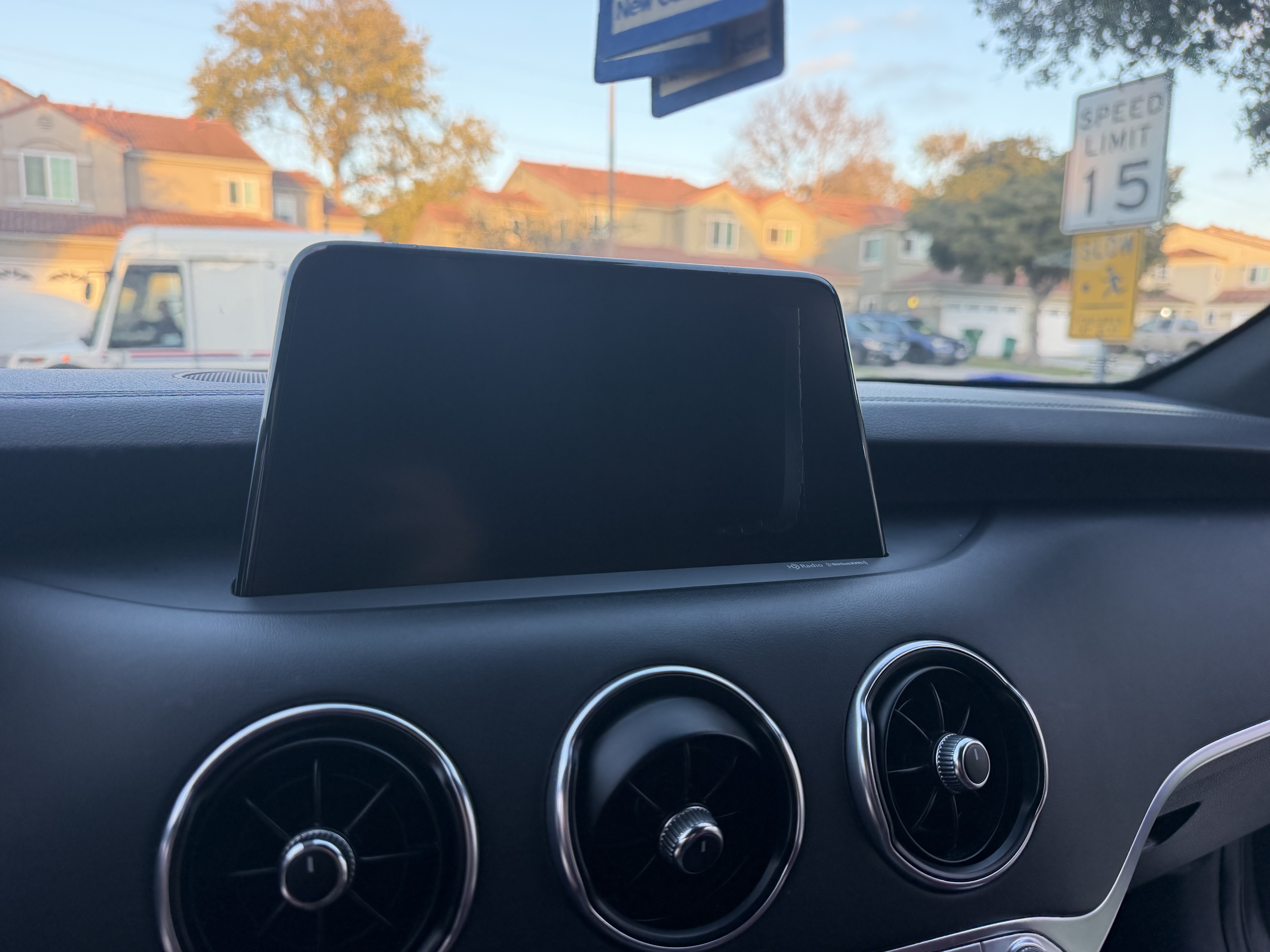 Used 2018 Kia Stinger GT2 AWD/4WD image 19
