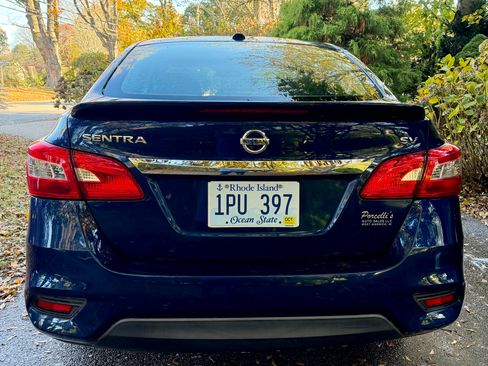 Used 2016 Nissan Sentra SV w/ Style Package image 2