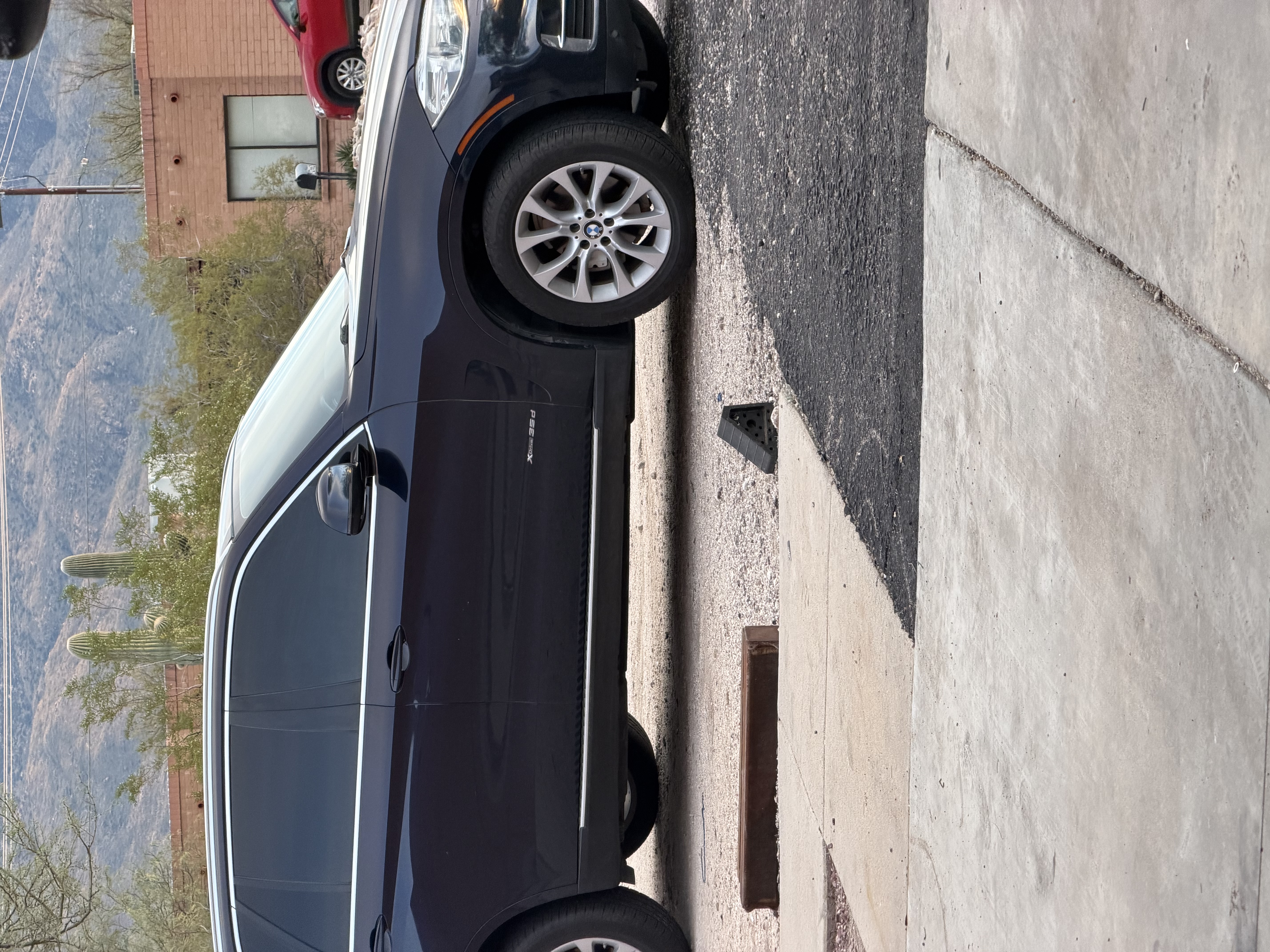Used 2014 BMW X5 xDrive35d AWD/4WD image 3
