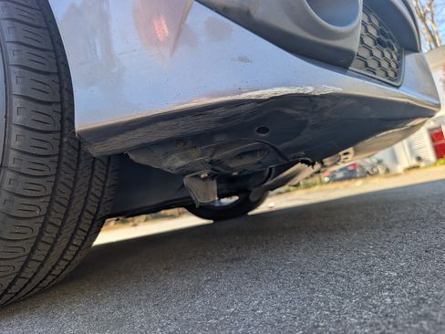 Used 2017 Honda Civic Touring image 15