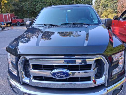 Used 2015 Ford F150 XLT w/ Equipment Group 301A Mid image 2