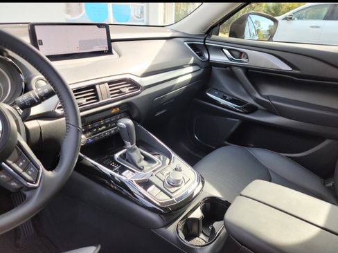 Used 2022 MAZDA CX-9 Touring Plus image 10
