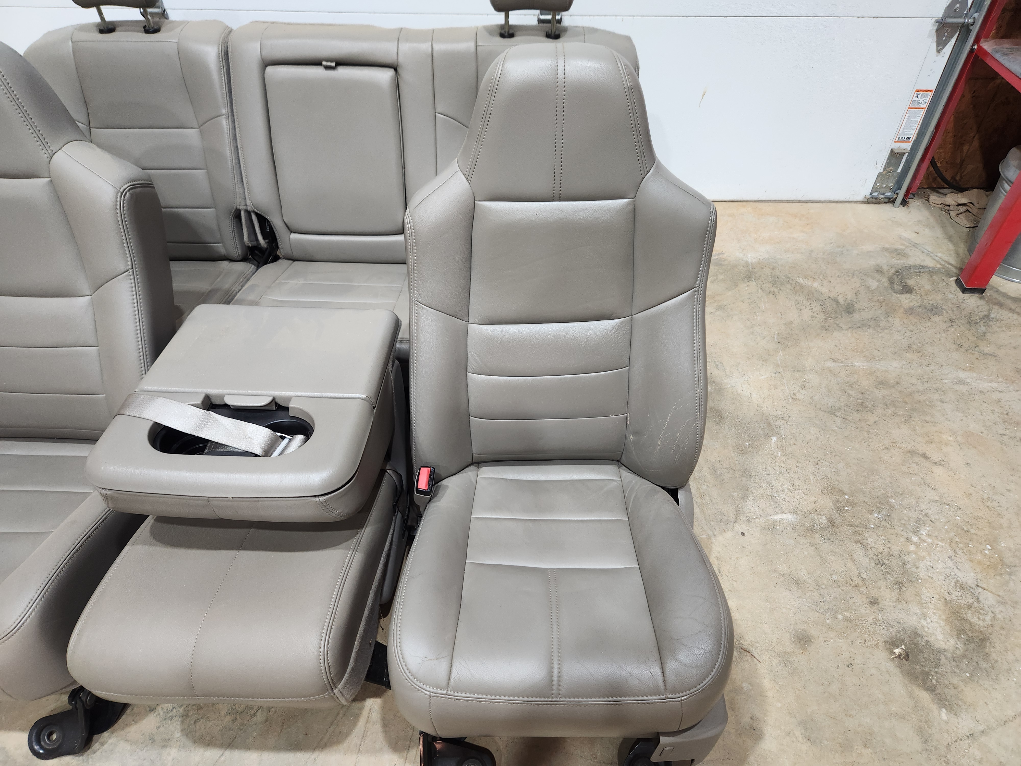 Used 2010 Ford F250 XLT AWD/4WD image 25