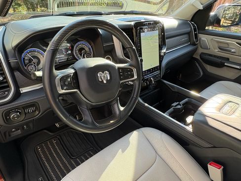 Used 2022 RAM 1500 Limited AWD/4WD image 8