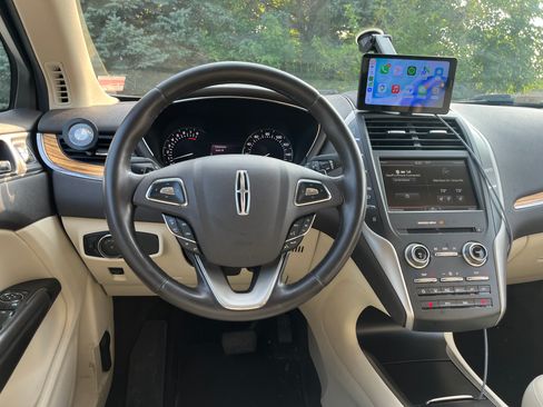 Used 2015 Lincoln MKC AWD w/ Equipment Group 101A Select image 16