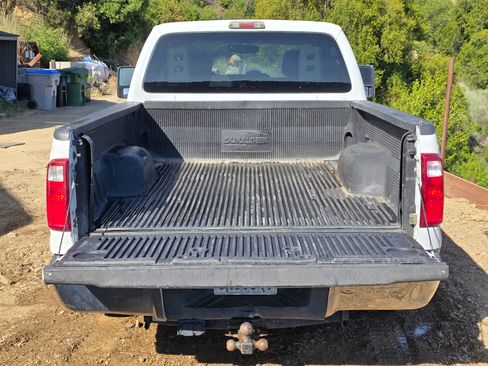 Used 2011 Ford F250 XLT image 18