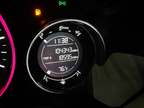 Used 2017 Honda HR-V EX image 15