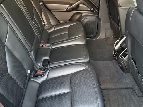 Used 2017 Porsche Cayenne S w/ Premium Plus Package image 15