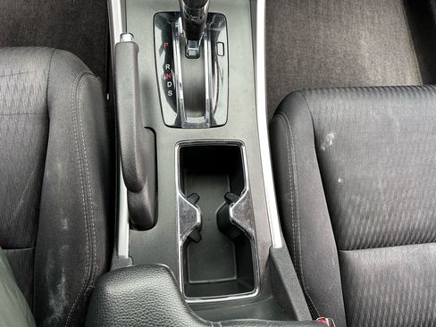 Used 2014 Honda Accord Sport image 18