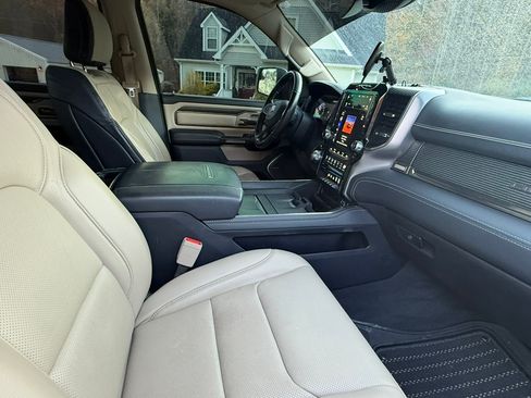 Used 2020 RAM 1500 Limited image 16
