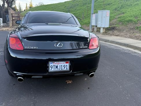 Used 2005 Lexus SC 430 Convertible image 5