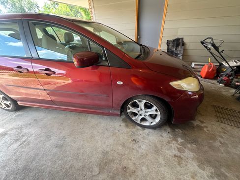 Used 2008 MAZDA MAZDA5 Sport w/ Popular Equipment Pkg FWD image 2