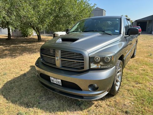 Used 2006 Dodge Ram 1500 Truck 2WD Quad Cab image 4