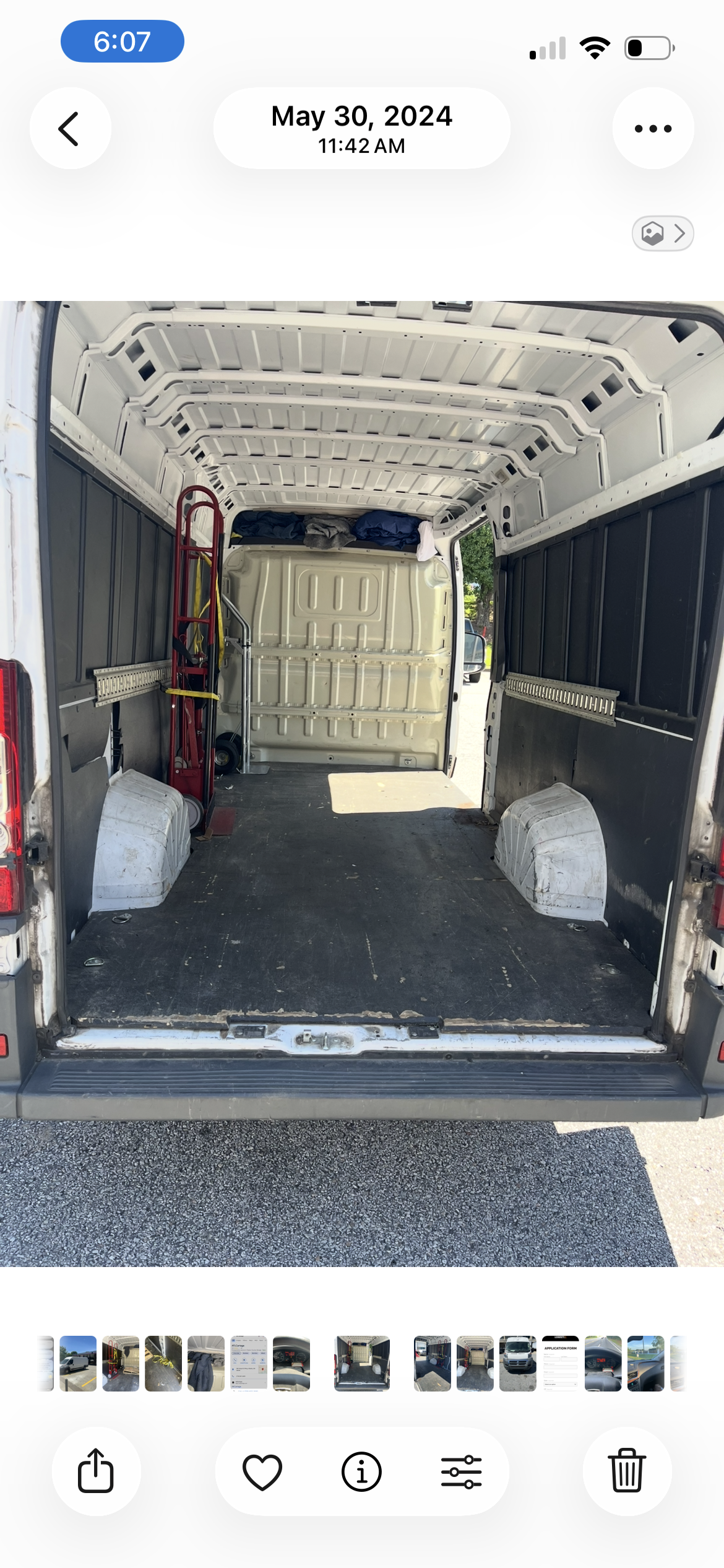 Used 2018 RAM ProMaster 3500 w/ Premium Appearance Group FWD image 6