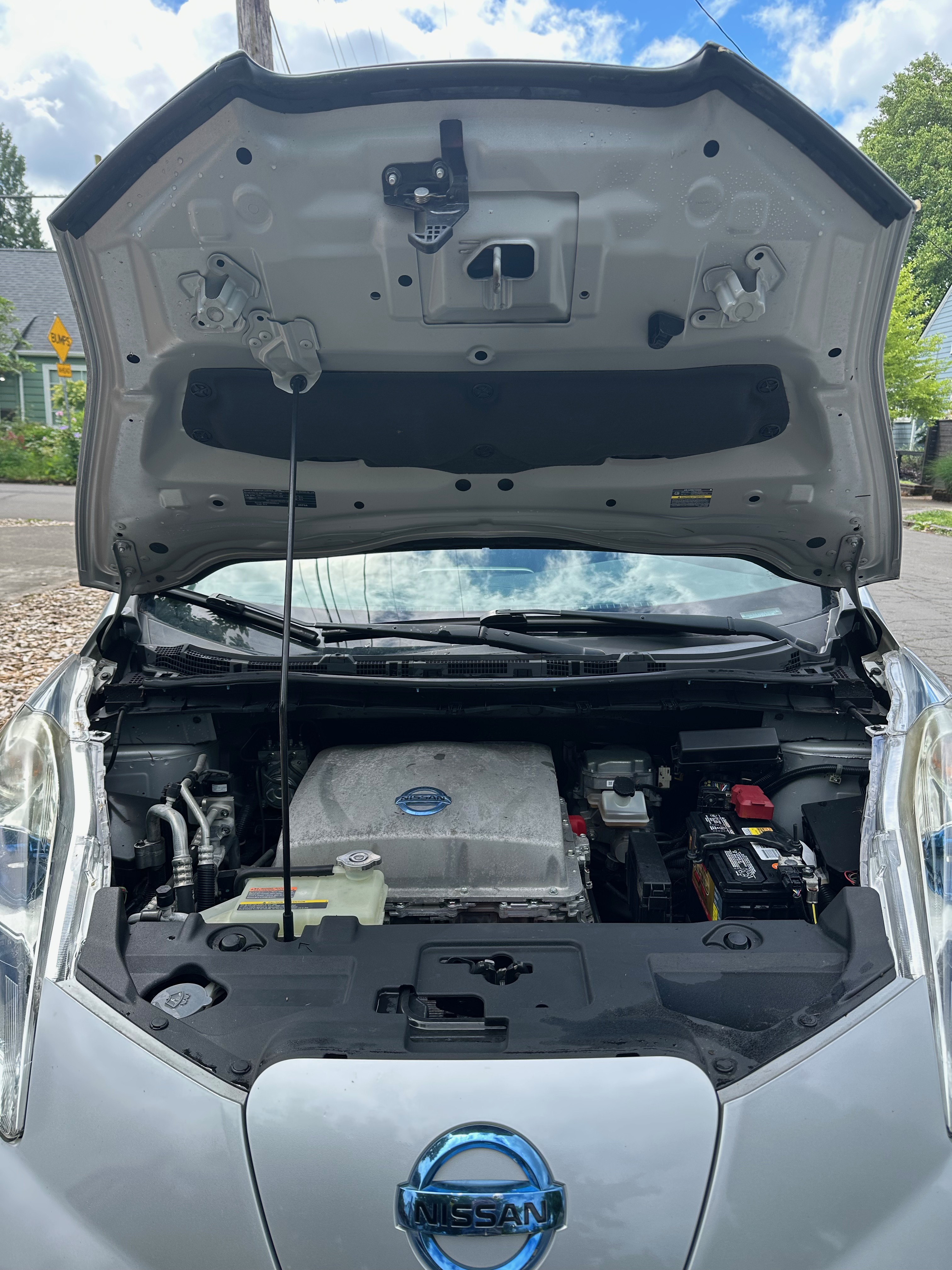 Used 2013 Nissan Leaf SV w/ LED & Quick Charge Pkg FWD image 29